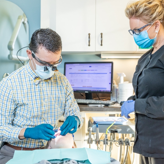 Patient receiving periodontal maintenance